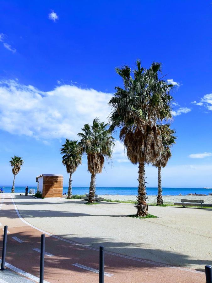 Lamberti Beach Apartment - 150 M From The Sea - Just Renewed - Wifi Savona Kültér fotó