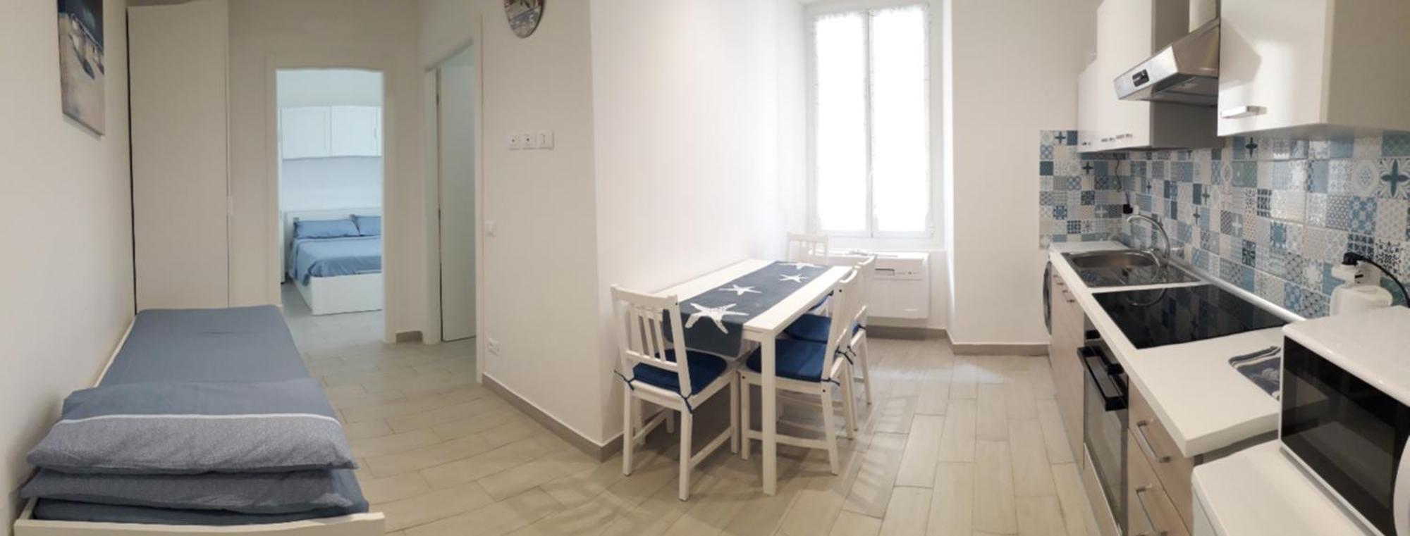 Lamberti Beach Apartment - 150 M From The Sea - Just Renewed - Wifi Savona Kültér fotó